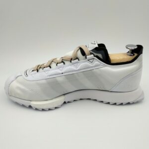 Adidas SL7600 couleur blanche Boost™